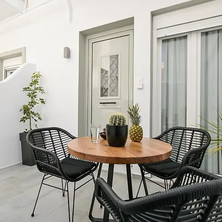 Mythos Luxury Apartment Naxos City